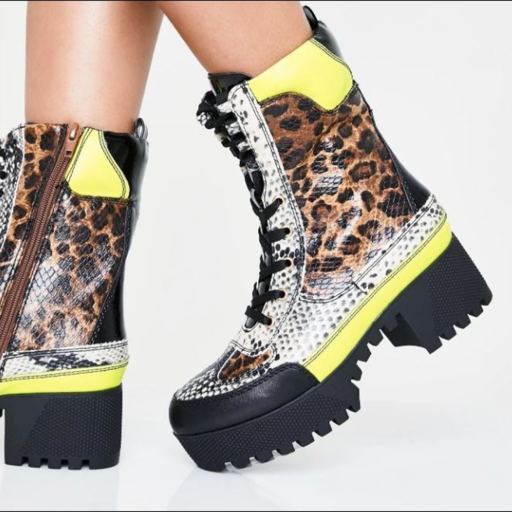 Combat Boot Leopard Print Hiking Ankle Bootie Lug NEW